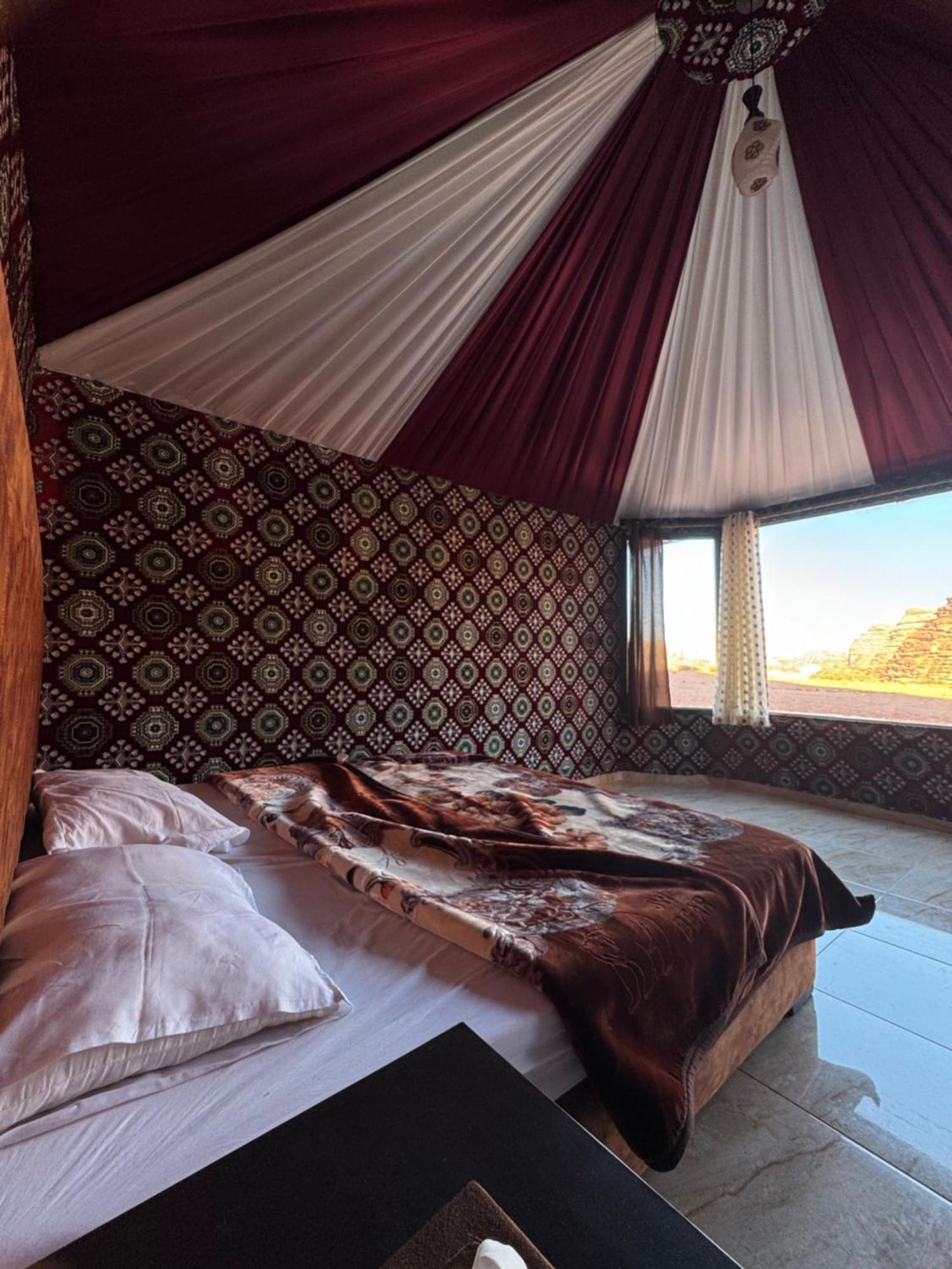 Wadi Rum Bubble Camp & Tour 外观 照片