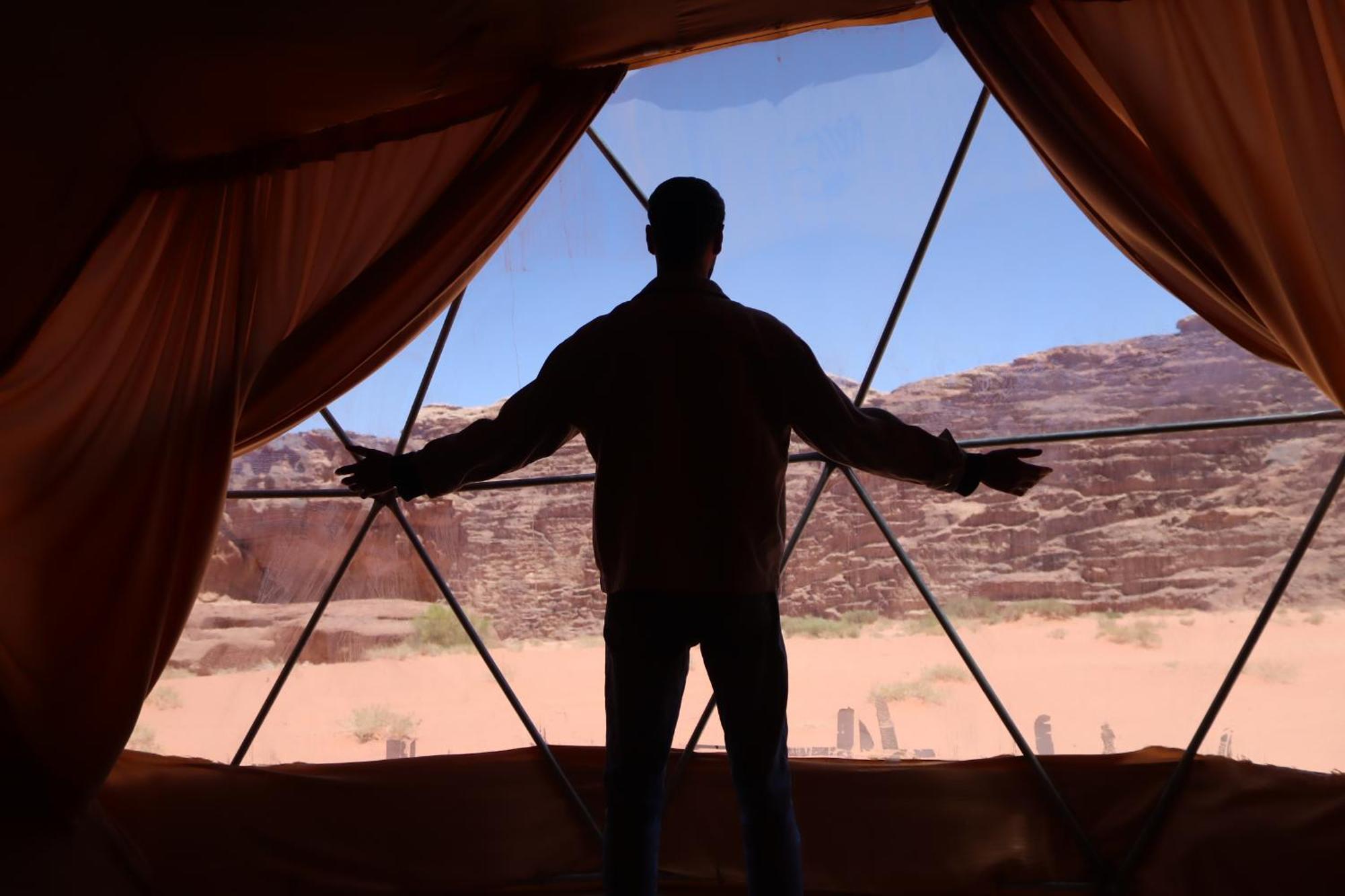 Wadi Rum Bubble Camp & Tour 外观 照片