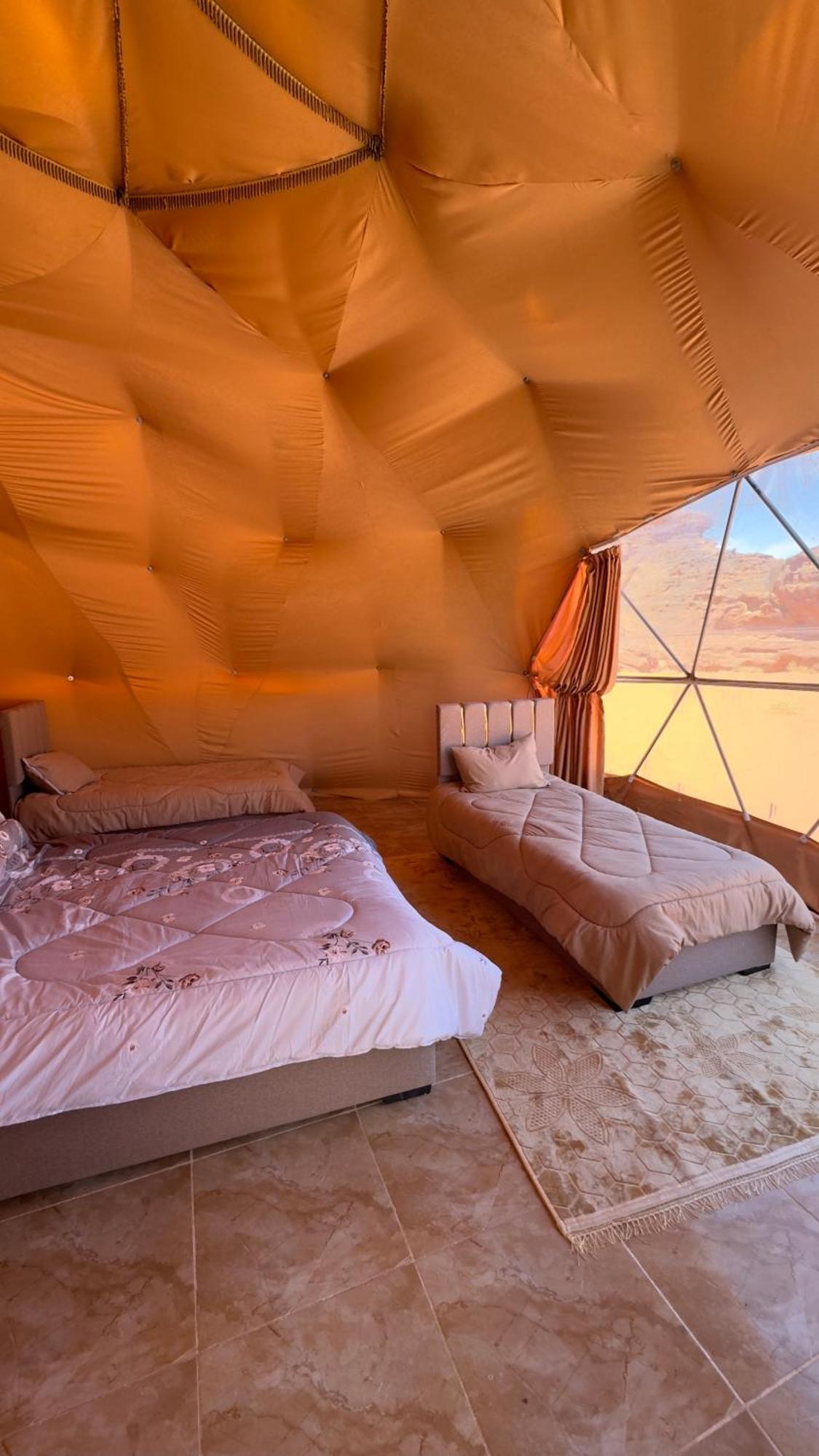 Wadi Rum Bubble Camp & Tour 外观 照片
