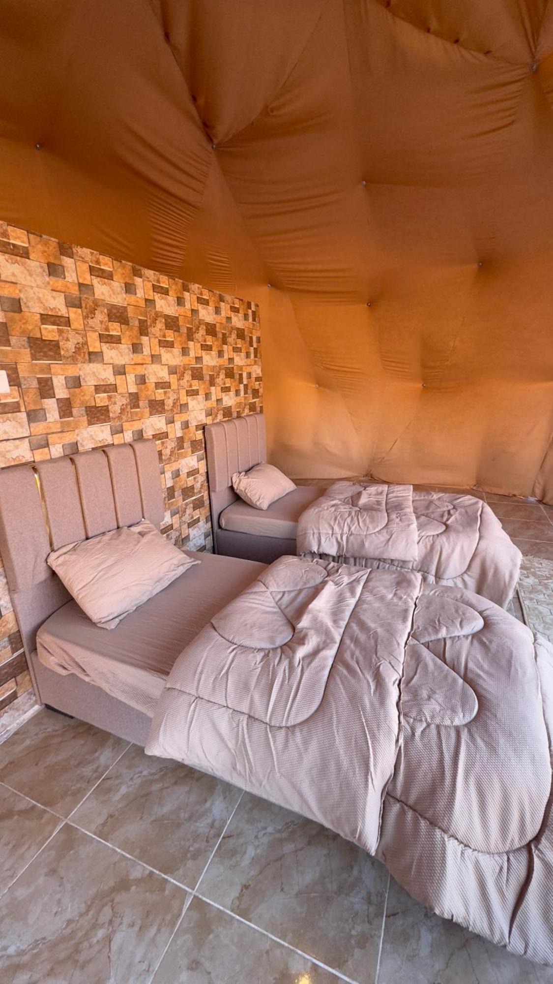 Wadi Rum Bubble Camp & Tour 外观 照片