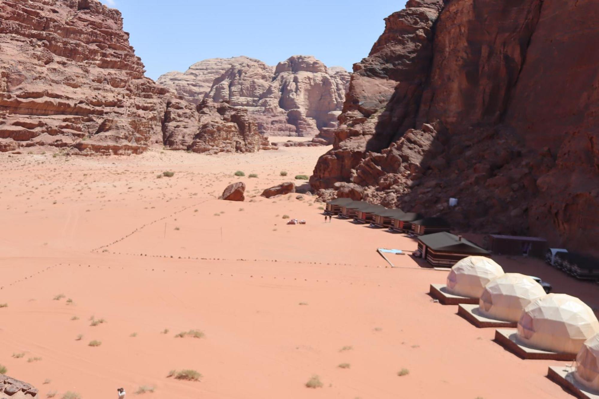 Wadi Rum Bubble Camp & Tour 外观 照片