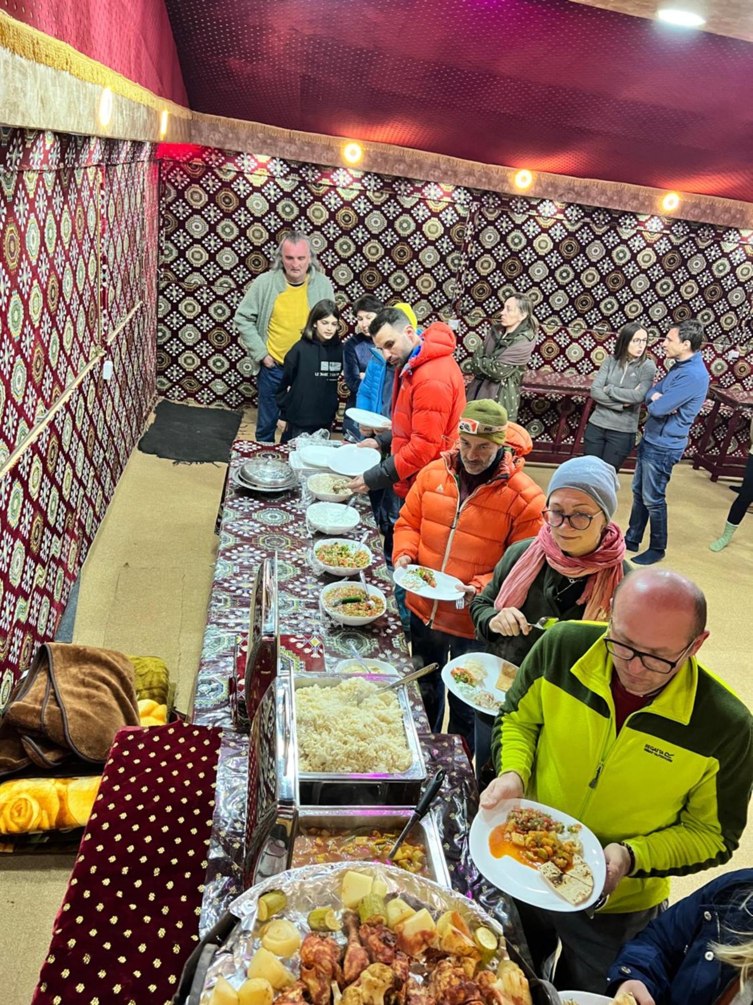 Wadi Rum Bubble Camp & Tour 外观 照片